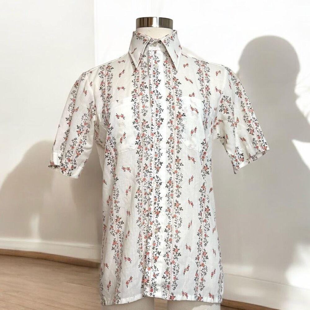 Vintage Montgomery Ward Tan Floral Ditsy Button Down Blouse Small